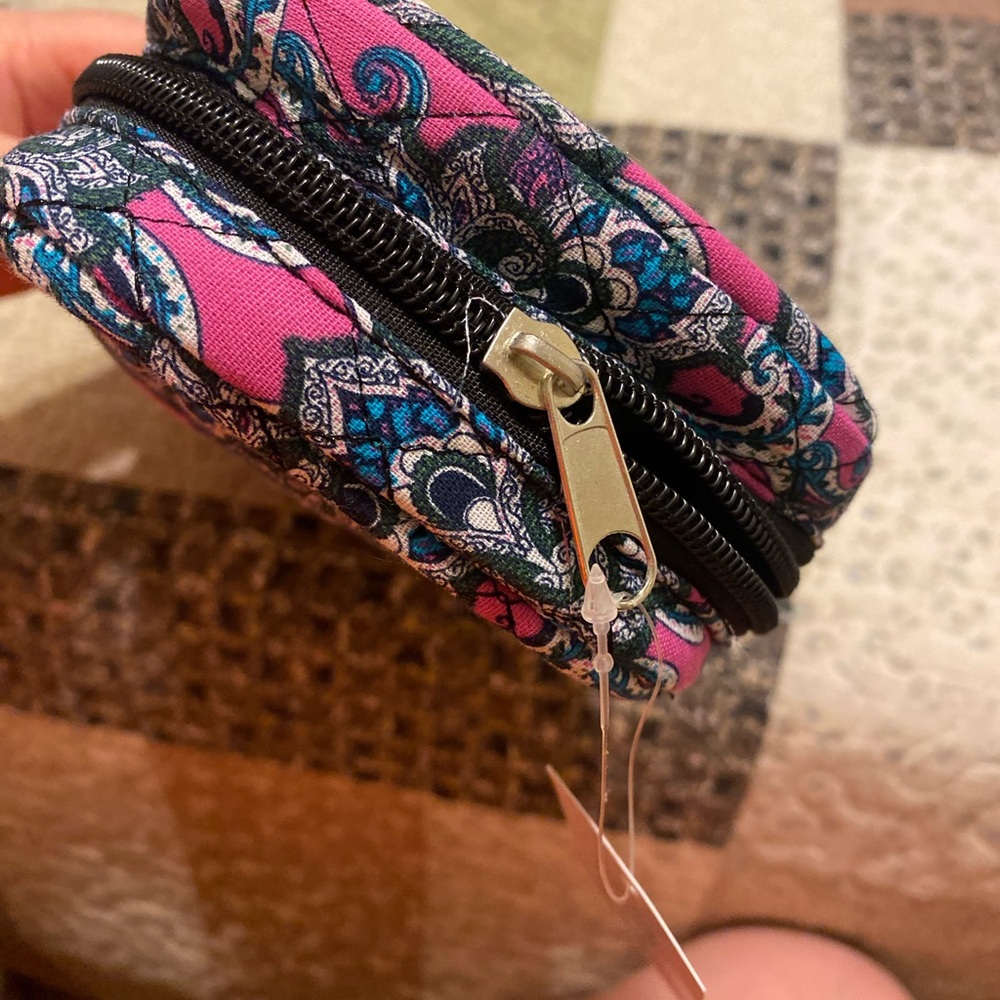 FIRST OFFER GETS IT Pink and Blue Quilted Patterned Cosmetic Bag - Picture 2 of 3